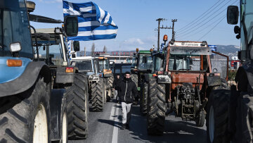 Αγρότες: Οι νέες κινητοποιήσεις τους - Ενισχύσεις από την κυβέρνηση για τους αγρότες και «παράθυρο» για το αγροτικό πετρέλαιο