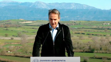 Μητσοτάκης στα εγκαίνια του οδικού άξονα Άκτιο-Αμβρακία: Θα προσελκύσει επενδύσεις και θα φέρει θέσεις εργασίας