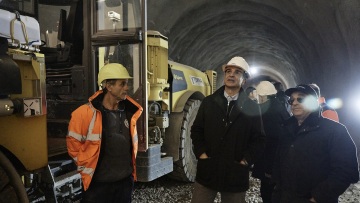 Κυριάκος Μητσοτάκης: Στη μεγαλύτερη επένδυση αποθήκευσης ενέργειας στην Αμφιλοχία - Δείτε φωτογραφίες