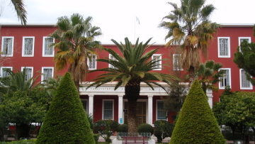 Πάντειο: Συνεχίζεται η κατάληψη - Δεν χάνεται η εξεταστική, τονίζει η πρύτανις