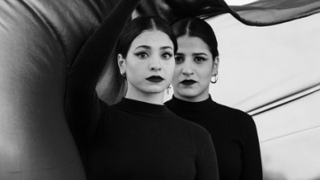 Αθώα η Σάρα Μαρντίνι που κατηγορούνταν για κατασκοπεία στη Λέσβο - Η ταινία για τη ζωή της και όσα δήλωσε στο Marie Claire