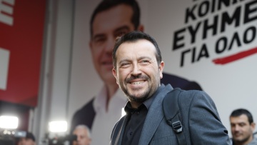 Νίκος Παππάς: Αυτοκριτική και καρφί για Τσακαλώτο - Η κυβέρνηση ΣΥΡΙΖΑ πλήγωσε τη μεσαία τάξη 