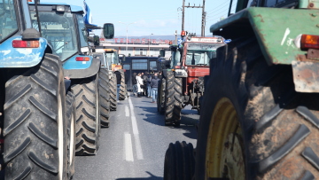 Αγροτικές κινητοποιήσεις: Με 300 τρακτέρ οι αγρότες στην έκθεση Agrotica στη Θεσσαλονίκη