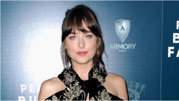 Ντακότα Τζόνσον: Αποκάλυψε ότι λαμβάνει γράμματα από φυλακισμένους άντρες