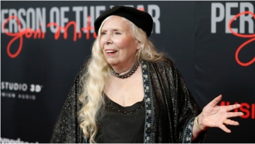 Τζόνι Μίτσελ: Τραγούδησε στα 80 της στα Grammys