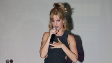 Τραϊάνα Ανανία: Με φλερτάρουν οι γυναίκες, μου λένε ότι δεν είμαι μόνο πολύ όμορφη, αλλά ότι έχω και πολύ όμορφη ψυχή