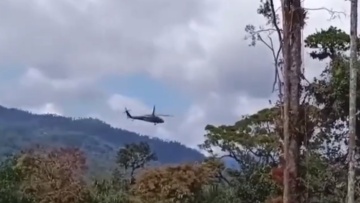 Τέσσερις στρατιωτικοί σκοτώνονται στη συντριβή ελικοπτέρου στην Κολομβία - Δείτε βίντεο