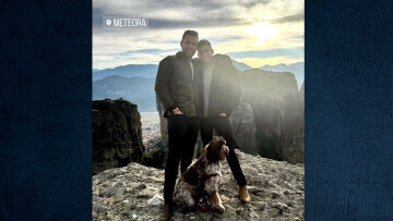 Η ρομαντική φωτογραφία του Κασσελάκη με τον Τάιλερ στα Μετέωρα