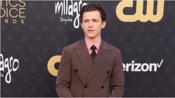 Τομ Χόλαντ: Θα πρωταγωνιστήσει σε νέα θεατρική παραγωγή του «Ρωμαίος και Ιουλιέτα»