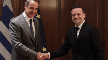 Οι αιχμές Μητσοτάκη για Χάρη Δούκα: Δεν είναι λύση να δοθούν τα κλειστά ακίνητα σε συλλογικότητες