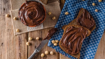 Εύκολη σπιτική πραλίνα φουντουκιού χωρίς ζάχαρη, έτοιμη σε 25′