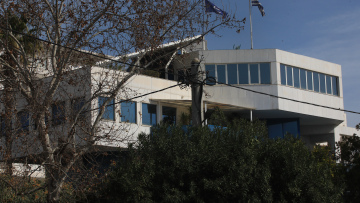 Γλυφάδα - Η ναυτιλιακή για τον Αιγύπτιο: Δεν ήταν δικό μας το σπίτι για να του το παραχωρήσουμε, είχε απολυθεί και αποζημιωθεί πριν έναν χρόνο