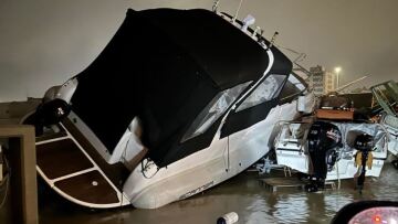 Καιρός: Άστατος με πρόσκαιρες τοπικές βροχές κυρίως στα δυτικά και τα βόρεια - Η κακοκαιρία σάρωσε τη Ρόδο