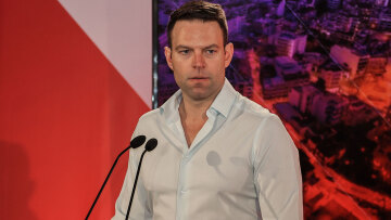 Άνω - κάτω στον ΣΥΡΙΖΑ: Ο Κασσελάκης απείλησε με δημοψήφισμα – Για αυταρχισμό τον κατηγόρησε ανοικτά ο Φλαμπουράρης 