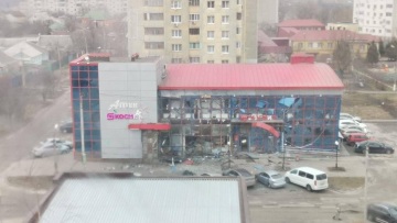 Ρωσία: Τουλάχιστον πέντε νεκροί από νέα ουκρανική επίθεση σε εμπορικό κέντρο στο Μπέλγκοροντ