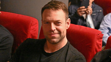 ΕΦ.ΣΥΝ. για έφοδο Κασσελάκη στην εκδήλωση για την κεντροαριστερά: Από σόουμαν έγινε κομπάρσος