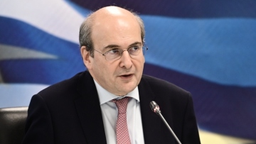 Χατζηδάκης για την αναβάθμιση από την Standard&Poor’s: Είναι απάντηση στη μικρόψυχη κριτική