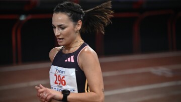 38ο Πανελλήνιο Πρωτάθλημα Κλειστού Στίβου: Χρυσό στα 3.000 μ. με σπουδαία επίδοση για τη Φιλτισάκου