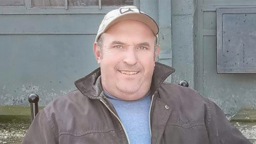 Τρίκαλα: Είχε ψυχολογικά προβλήματα ο 46χρονος που αποκεφάλισε με αλυσοπρίονο τον πατέρα του - Δείτε φωτογραφία 