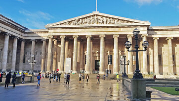 Νέος συναγερμός για το Βρετανικό Μουσείο - Προστατεύουν αγάλματα με σεντόνια σε αίθουσες χωρίς οροφή