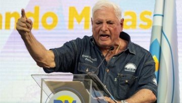 Παναμάς: Η δικαιοσύνη διατάσσει να συλληφθεί ο πρώην πρόεδρος Μαρτινέλι