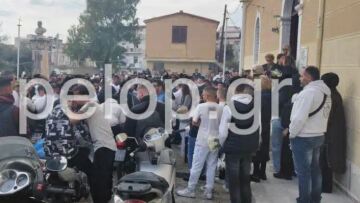 Πάτρα: Θρήνος στην κηδεία του 20χρονου που σκοτώθηκε με τον φίλο του σε τροχαίο