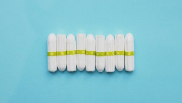 Γιατί κάποιες μέρες του κύκλου το μυαλό μας λειτουργεί στο φουλ και άλλες νιώθουμε θολωμένες;