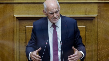 Παπανδρέου: Καταψηφίζει το νομοσχέδιο για τα μη κρατικά ΑΕΙ αλλά είναι υπέρ της αναθεώρησης του άρθρου 16