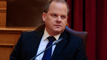 Κώστας Καραμανλής: Δεν θα φύγει ποτέ η σκέψη μου από τους 57 που έχασαν τη ζωή τους από την τραγωδία στα Τέμπη