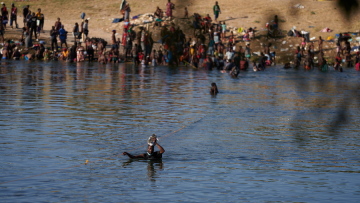 «Texit»: Τεξανοί ονειρεύονται την ανεξαρτησία τους εν μέσω της αντιπαράθεσης για το μεταναστευτικό στις ΗΠΑ