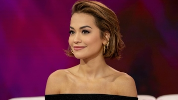 Ρίτα Όρα: Όταν έρχεται μία κρίση πανικού απλά αναπνέω και ξαπλώνω κάπου για 20 λεπτά