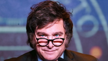 Αργεντινή: Ο πρόεδρος Μιλέι ανακοίνωσε το κλείσιμο του κρατικού πρακτορείου ειδήσεων Telam