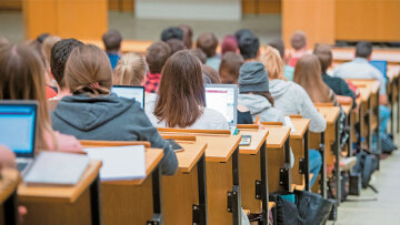 Κομισιόν: Πρόταση για δημιουργία κοινού ευρωπαϊκού πτυχίου σε πανεπιστήμια της ΕΕ