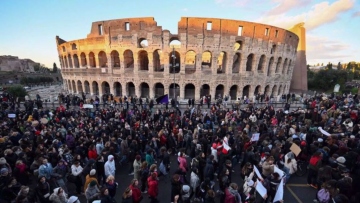 Ημέρα της Γυναίκας - Ιταλία: Γενική απεργία στον δημόσιο και τον ιδιωτικό τομέα