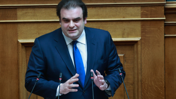 Βουλή - Πιερρακάκης: Θα προκύψουν κοινά μεταπτυχιακά με κορυφαία πανεπιστήμια του εξωτερικού 