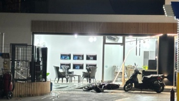 Μεγάλη έκρηξη στον Πειραιά σε πρατήριο καυσίμων - Δείτε βίντεο και φωτογραφίες