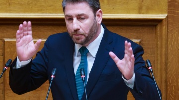 Ανδρουλάκης για μη κρατικά πανεπιστήμια: Καταψηφίζουμε επί της αρχής, δεν θέλετε να ενισχύσετε τα πανεπιστήμια  