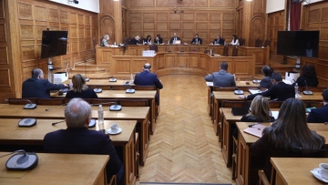 Τραγωδία στα Τέμπη: Ο ΣΥΡΙΖΑ διαπιστώνει ποινικές ευθύνες του Κώστα Καραμανλή