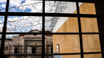 Φυλακές Κορυδαλλού: Σωφρονιστικός υπάλληλος έκρυβε κινητά και ναρκωτικά σε διπλό πάτο κατσαρόλας