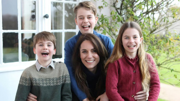 Η Κέιτ Μίντλετον ανέλαβε την ευθύνη για την φωτογραφία που αποσύρθηκε: Μου αρέσει να πειραματίζομαι