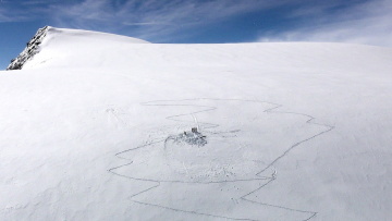 Ελβετία: Βίντεο από το σημείο που βρήκαν τους πέντε νεκρούς σκιέρ στις Άλπεις