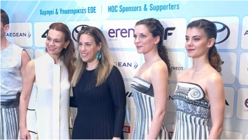 H αφή της φλόγας και τα κιονόκρανα της Μαίρης Κατράντζου 