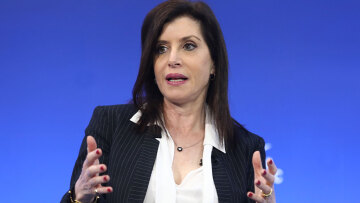 Άννα Μισέλ Ασημακοπούλου: Πώς τα e-mail την «έκοψαν» από το ευρωψηφοδέλτιο - Η τριπλή έρευνα και η προαναγγελία Μητσοτάκη