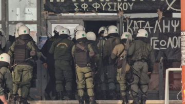 ΑΠΘ: 49 συλλήψεις από την επιχείρηση της ΕΛΑΣ - Θα επέμβουμε ξανά αν χρειαστεί, λένε από την αστυνομία