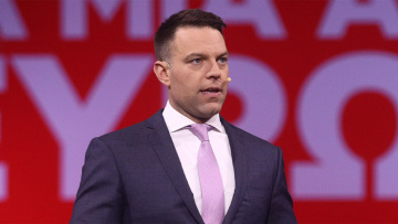 Σαφείς απαντήσεις για τις «περίεργες διαδρομές χρημάτων» του Κασσελάκη ζητούν πηγές της ΝΔ