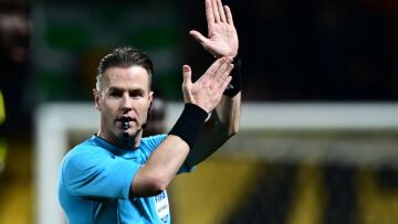 Εθνική ποδοσφαίρου: Ο Ολλανδός Μάκελι διαιτητής του αγώνα με το Καζακστάν