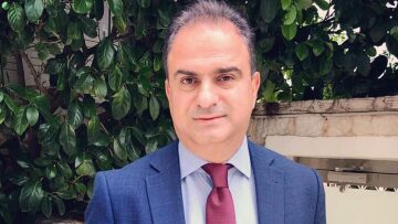 Ο Παναγιώτης Κόνσουλας γραμματέας στο κόμμα Δημοκράτες