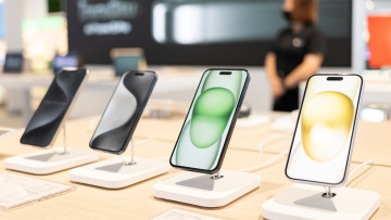 ΗΠΑ: Μπάιντεν εναντίον Apple - Μονοπωλεί την αγορά των smartphones και δημιουργεί σχέσεις εξάρτησης με τους χρήστες