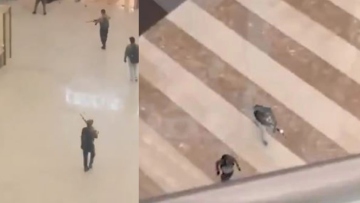 Μόσχα: Η στιγμή που οι ένοπλοι μπαίνουν στον συναυλιακό χώρο και ανοίγουν πυρ - Σκληρό βίντεο