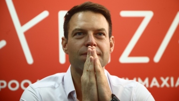 ΣΥΡΙΖΑ: Αιφνιδιασμός από την πρόταση δυσπιστίας Ανδρουλάκη